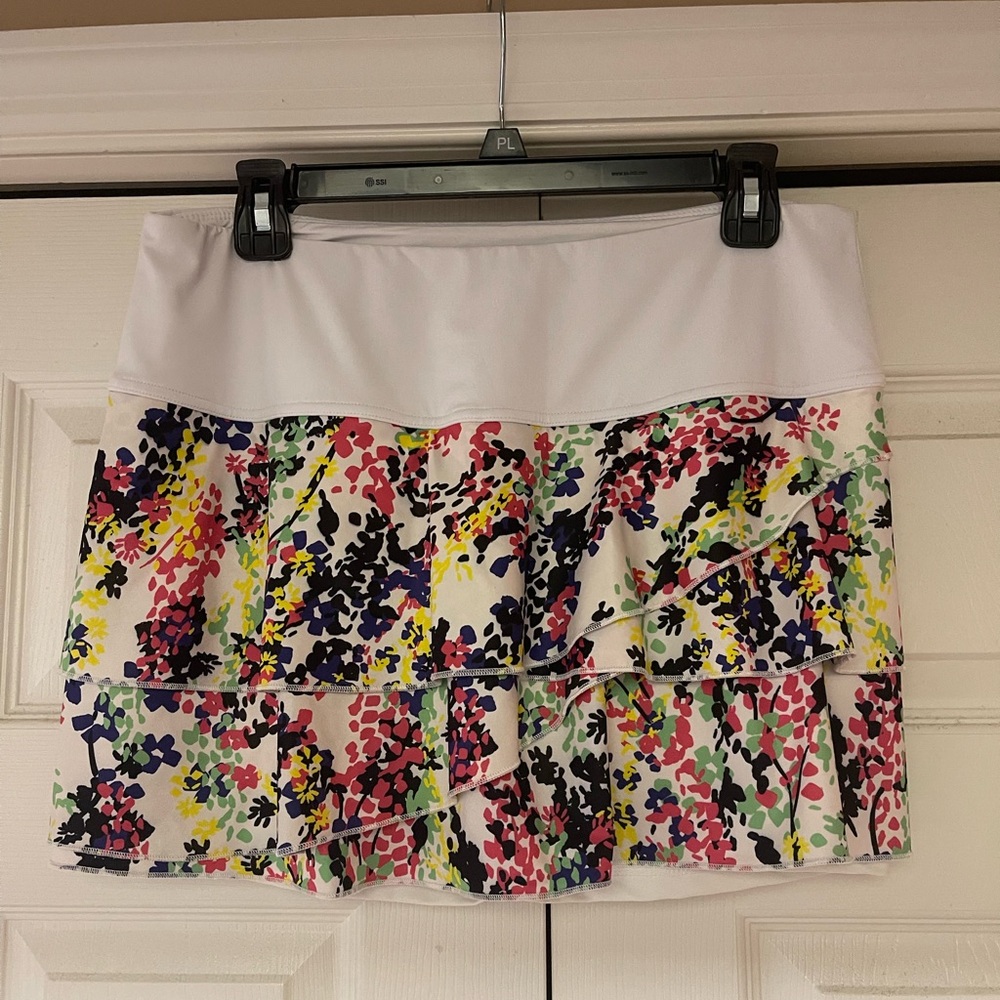 Fila pickleball / tennis skirt size Large worn couple times .